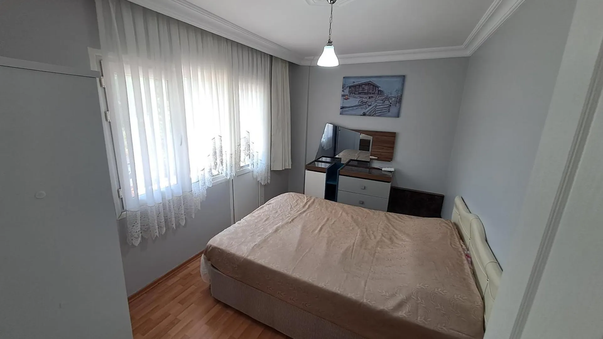 Kusadasi Deniz Yildizi Sitesi Havuzlu Villa