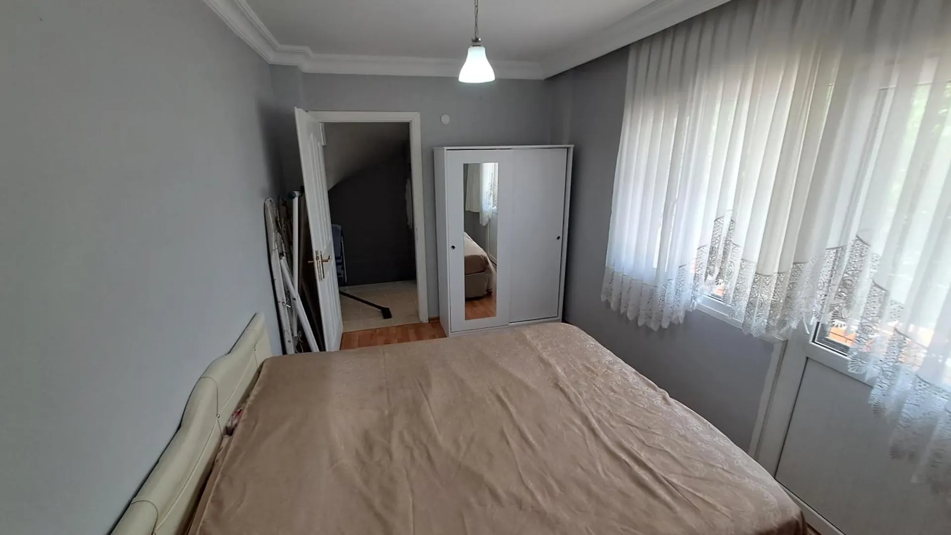 Kusadasi Deniz Yildizi Sitesi Havuzlu 0*,